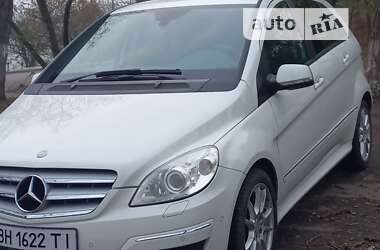 Хэтчбек Mercedes-Benz B-Class 2010 в Одессе