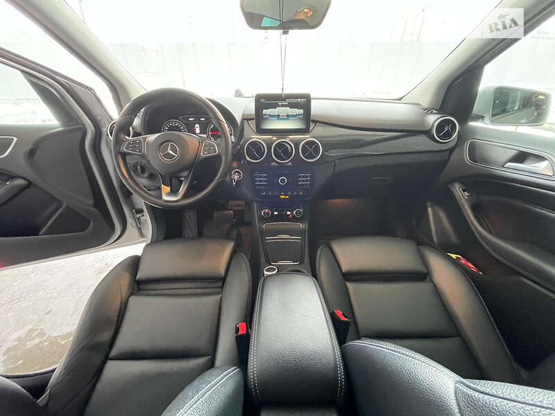 Хетчбек Mercedes-Benz B-Class 2016 в Львові