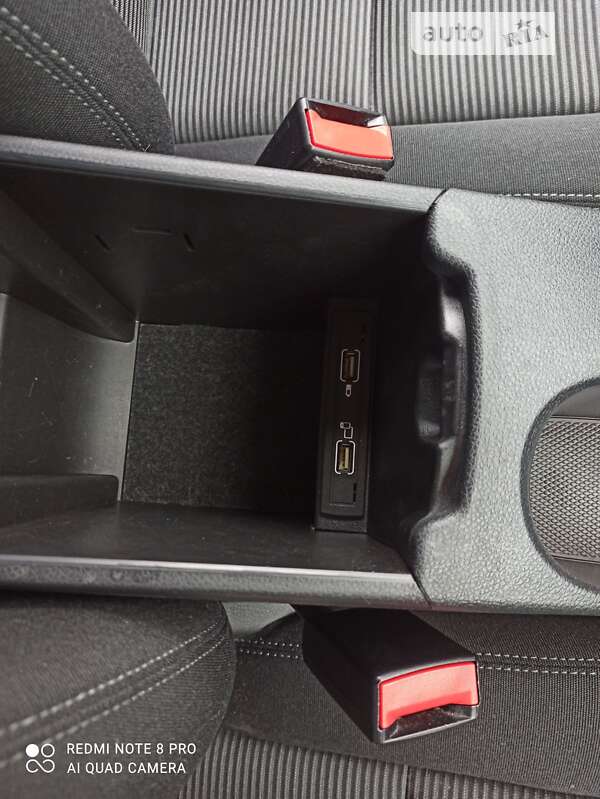 Хетчбек Mercedes-Benz B-Class 2016 в Дніпрі фото 17 Хетчбек Mercedes-Benz B-Class 2016 в Дніпрі