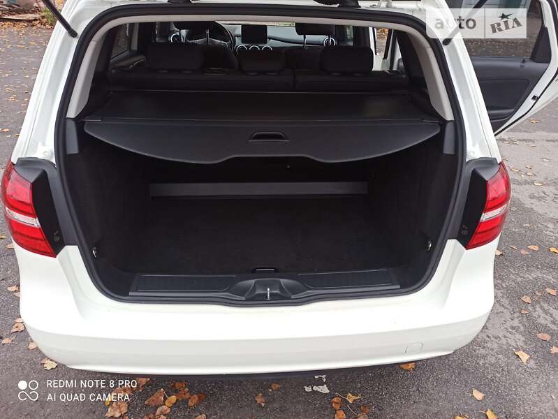 Хетчбек Mercedes-Benz B-Class 2016 в Дніпрі фото 22 Хетчбек Mercedes-Benz B-Class 2016 в Дніпрі