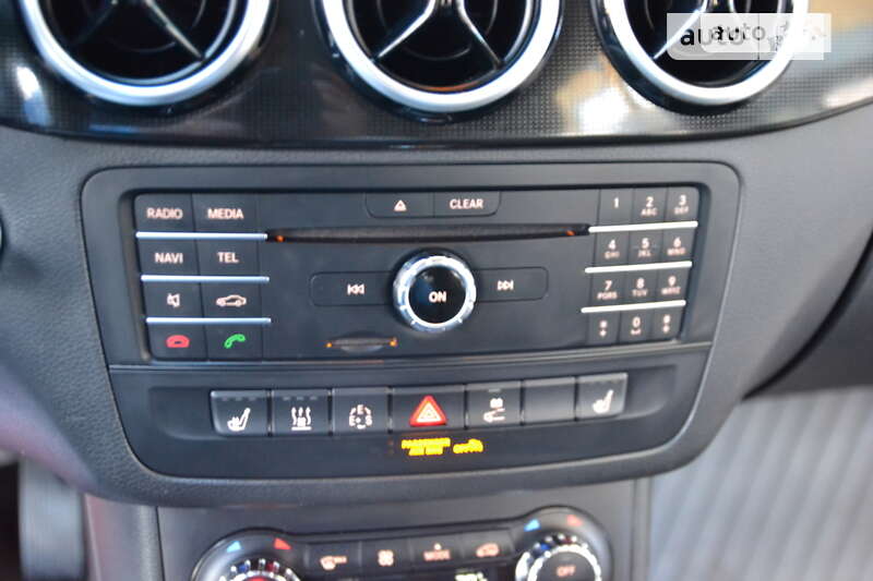Хэтчбек Mercedes-Benz B-Class 2016 в Ивано-Франковске