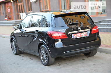 Хэтчбек Mercedes-Benz B-Class 2016 в 