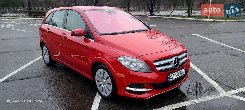 Mercedes-Benz B-Class 2015