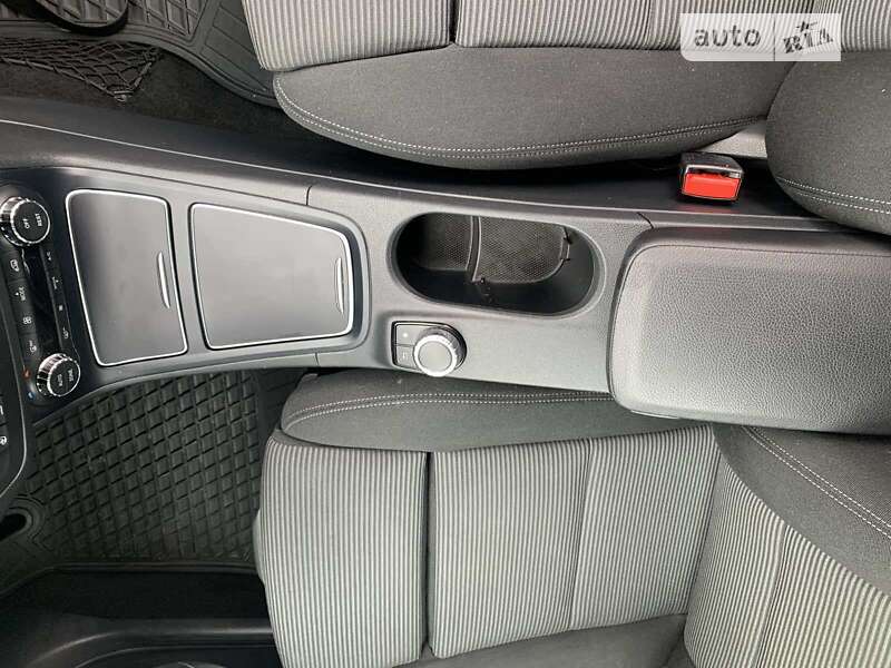 Хэтчбек Mercedes-Benz B-Class 2015 в Одессе