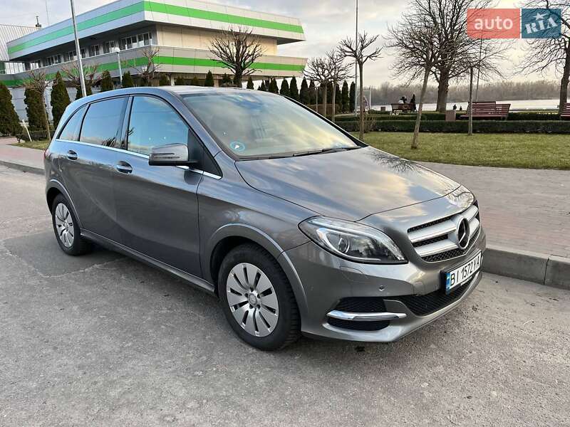 Хетчбек Mercedes-Benz B-Class 2015 в Кременчуці