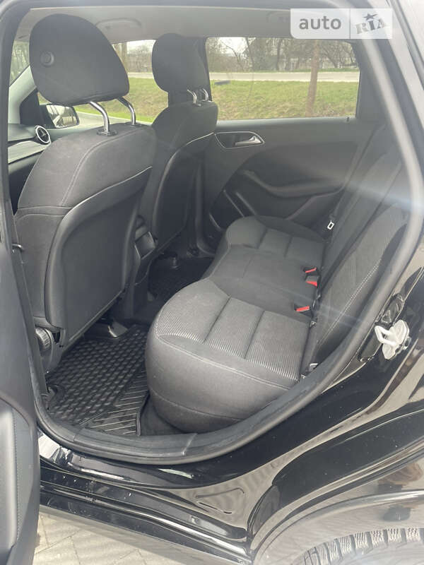 Хэтчбек Mercedes-Benz B-Class 2015 в Яворове