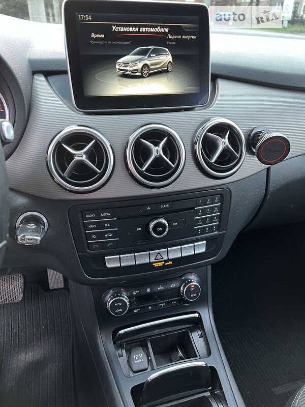 Хэтчбек Mercedes-Benz B-Class 2015 в Ивано-Франковске фото 8 Хэтчбек Mercedes-Benz B-Class 2015 в Ивано-Франковске