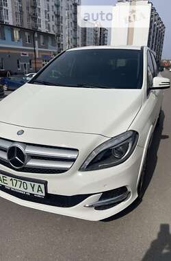 Хетчбек Mercedes-Benz B-Class 2015 в Дніпрі