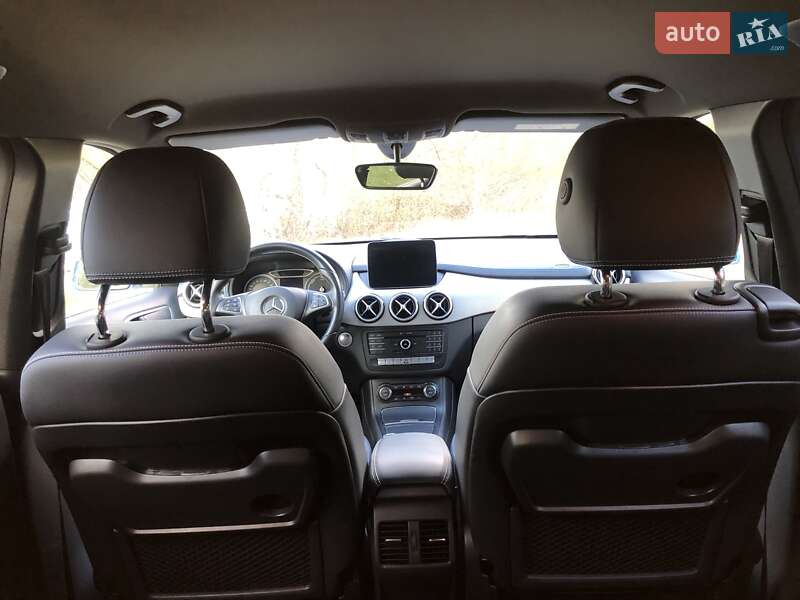 Хэтчбек Mercedes-Benz B-Class 2017 в Камне-Каширском