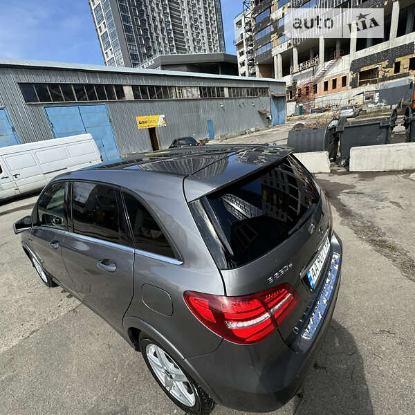 Хэтчбек Mercedes-Benz B-Class 2016 в Киеве фото 22 Хэтчбек Mercedes-Benz B-Class 2016 в Киеве