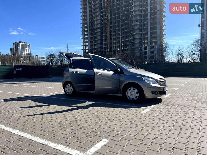 Хэтчбек Mercedes-Benz B-Class 2006 в Киеве