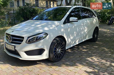 Хэтчбек Mercedes-Benz B-Class 2016 в 