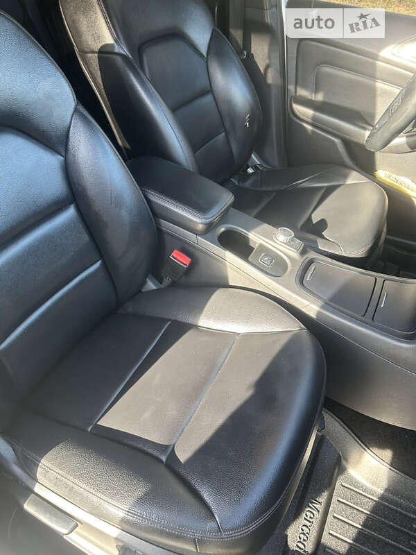 Хэтчбек Mercedes-Benz B-Class 2014 в Львове