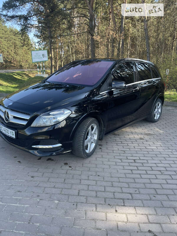 Хэтчбек Mercedes-Benz B-Class 2015 в Яворове