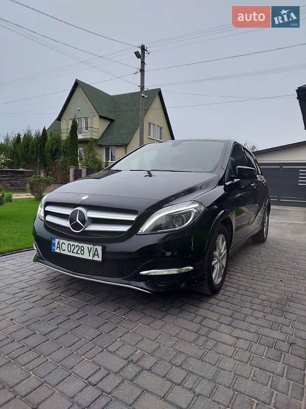 Mercedes-Benz B-Class 2016