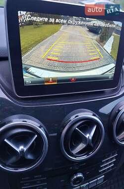 Хэтчбек Mercedes-Benz B-Class 2016 в 
