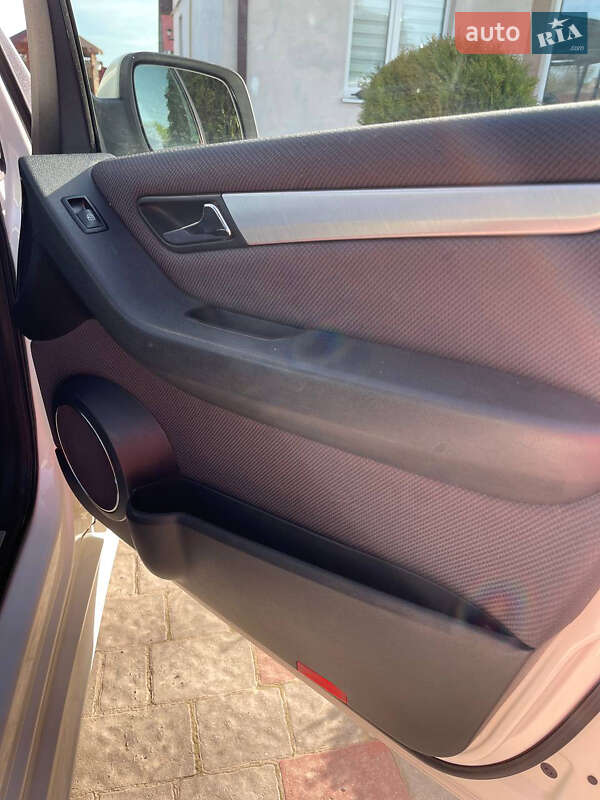 Хэтчбек Mercedes-Benz B-Class 2009 в Луцке