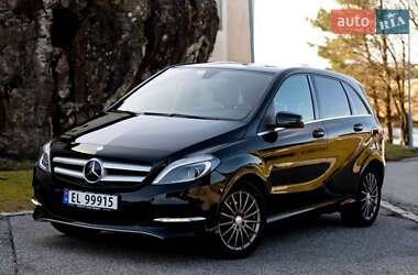 Хэтчбек Mercedes-Benz B-Class 2016 в 