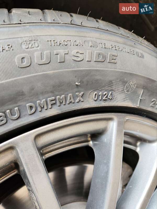 Хэтчбек Mercedes-Benz B-Class 2015 в Ровно фото 2 Хэтчбек Mercedes-Benz B-Class 2015 в Ровно