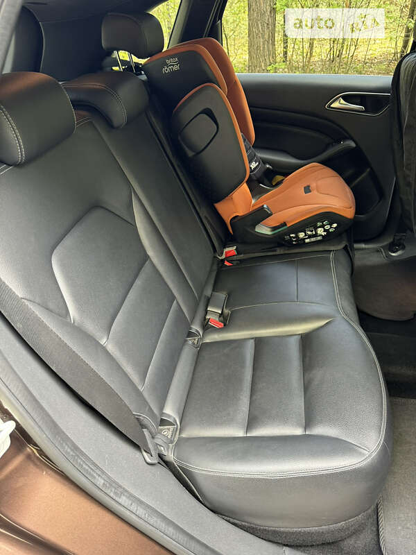 Хетчбек Mercedes-Benz B-Class 2015 в Львові