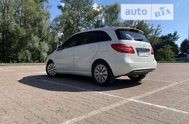 Хэтчбек Mercedes-Benz B-Class 2014 в Броварах