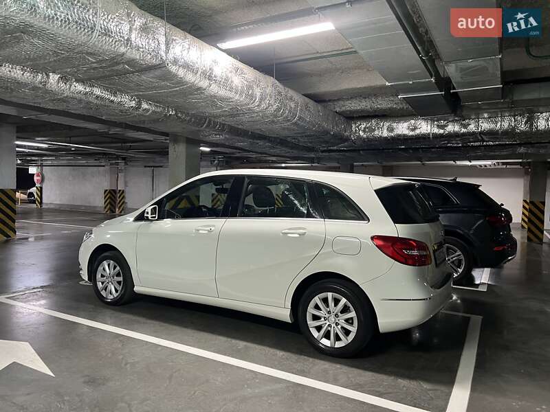Хэтчбек Mercedes-Benz B-Class 2013 в Киеве