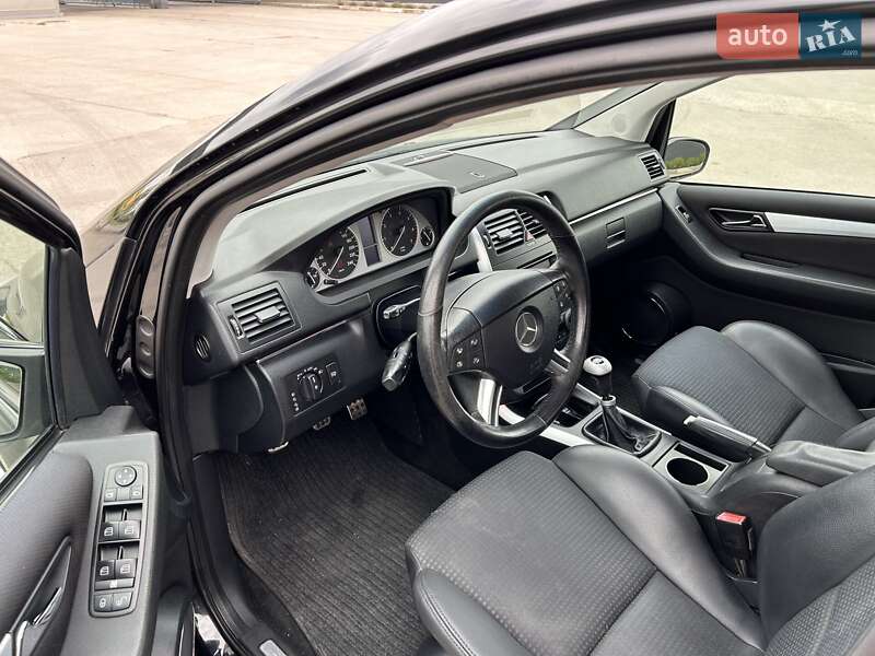 Хэтчбек Mercedes-Benz B-Class 2006 в Виннице