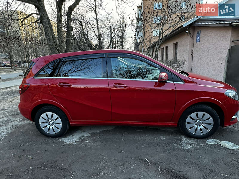 Хэтчбек Mercedes-Benz B-Class 2017 в Харькове