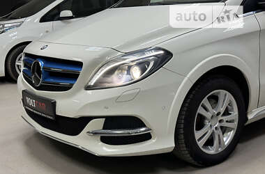 Хэтчбек Mercedes-Benz B-Class 2014 в Владимир-Волынском