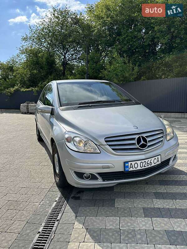 Хэтчбек Mercedes-Benz B-Class 2005 в Ужгороде