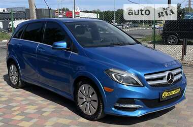 Хэтчбек Mercedes-Benz B-Class 2014 в Стрые