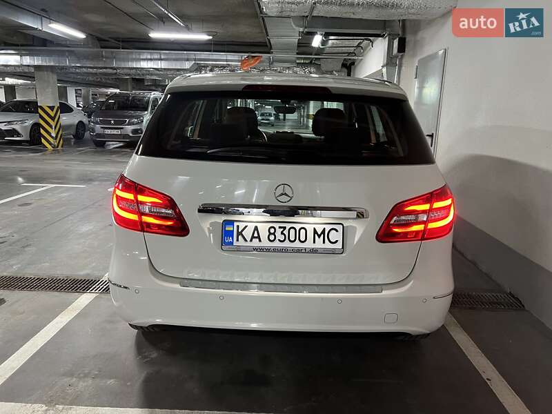 Хэтчбек Mercedes-Benz B-Class 2013 в Киеве