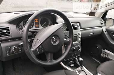 Хетчбек Mercedes-Benz B-Class 2011 в Чернівцях