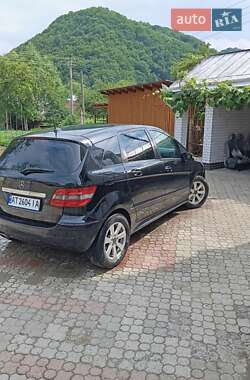 Хэтчбек Mercedes-Benz B-Class 2006 в 