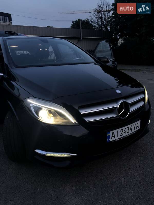 Хетчбек Mercedes-Benz B-Class 2017 в Білій Церкві