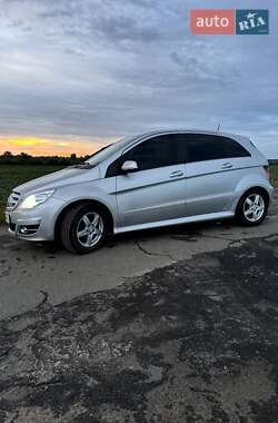 Хетчбек Mercedes-Benz B-Class 2011 в Володимирці