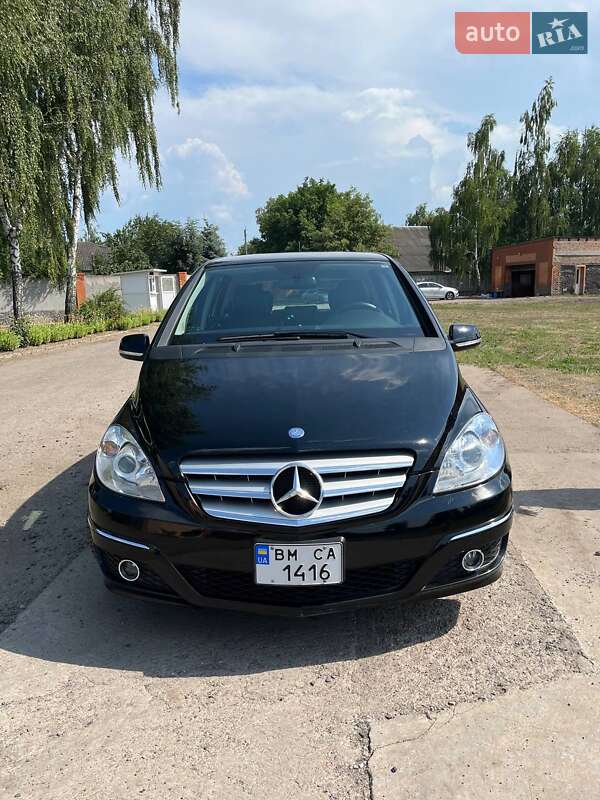 Хэтчбек Mercedes-Benz B-Class 2010 в Ромнах