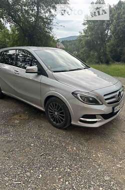 Хетчбек Mercedes-Benz B-Class 2016 в Хусті