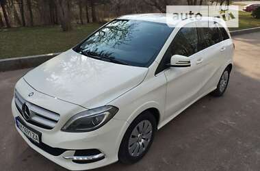 Хетчбек Mercedes-Benz B-Class 2015 в Житомирі