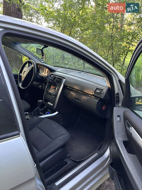 Хэтчбек Mercedes-Benz B-Class 2006 в Житомире