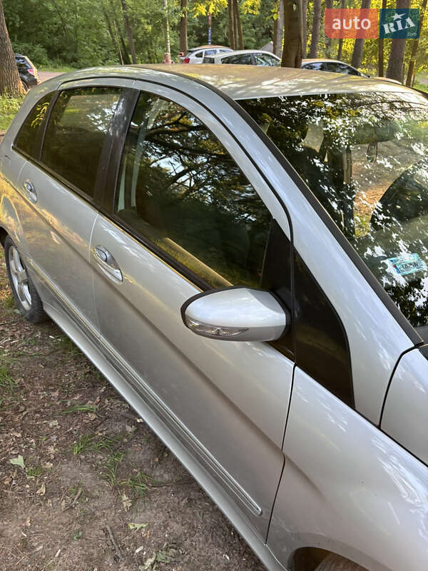 Хэтчбек Mercedes-Benz B-Class 2006 в Житомире