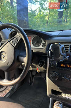 Хэтчбек Mercedes-Benz B-Class 2006 в 