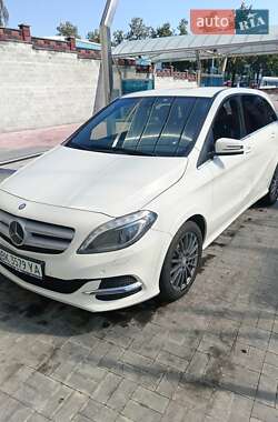 Хэтчбек Mercedes-Benz B-Class 2016 в Ровно