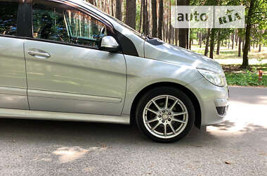 Хетчбек Mercedes-Benz B-Class 2011 в Києві