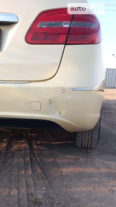 Хэтчбек Mercedes-Benz B-Class 2014 в Львове