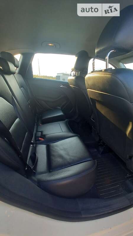 Хэтчбек Mercedes-Benz B-Class 2014 в Львове
