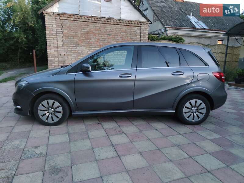Mercedes-Benz B-Class 2015