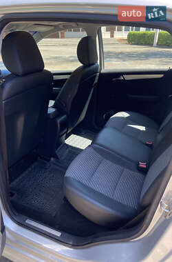 Хэтчбек Mercedes-Benz B-Class 2007 в 