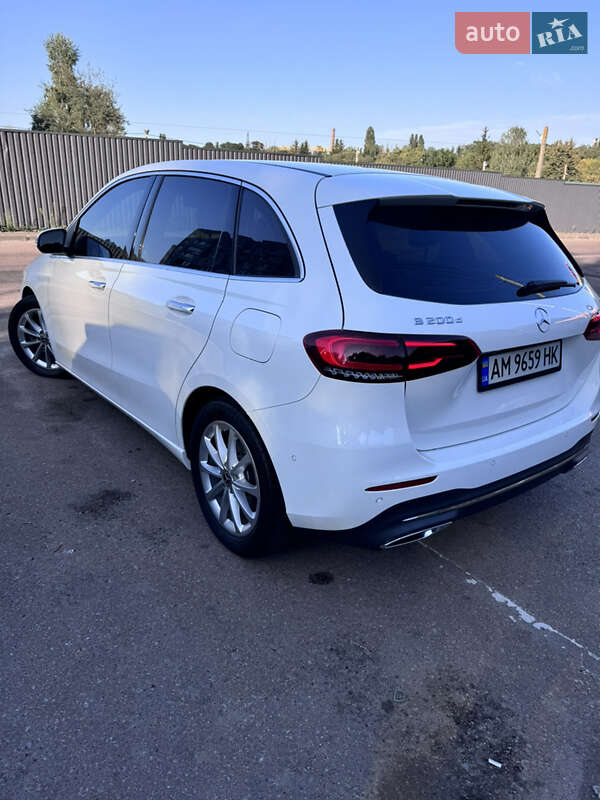 Хэтчбек Mercedes-Benz B-Class 2020 в Житомире