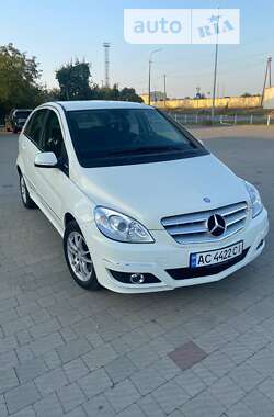 Хетчбек Mercedes-Benz B-Class 2010 в Володимир-Волинському